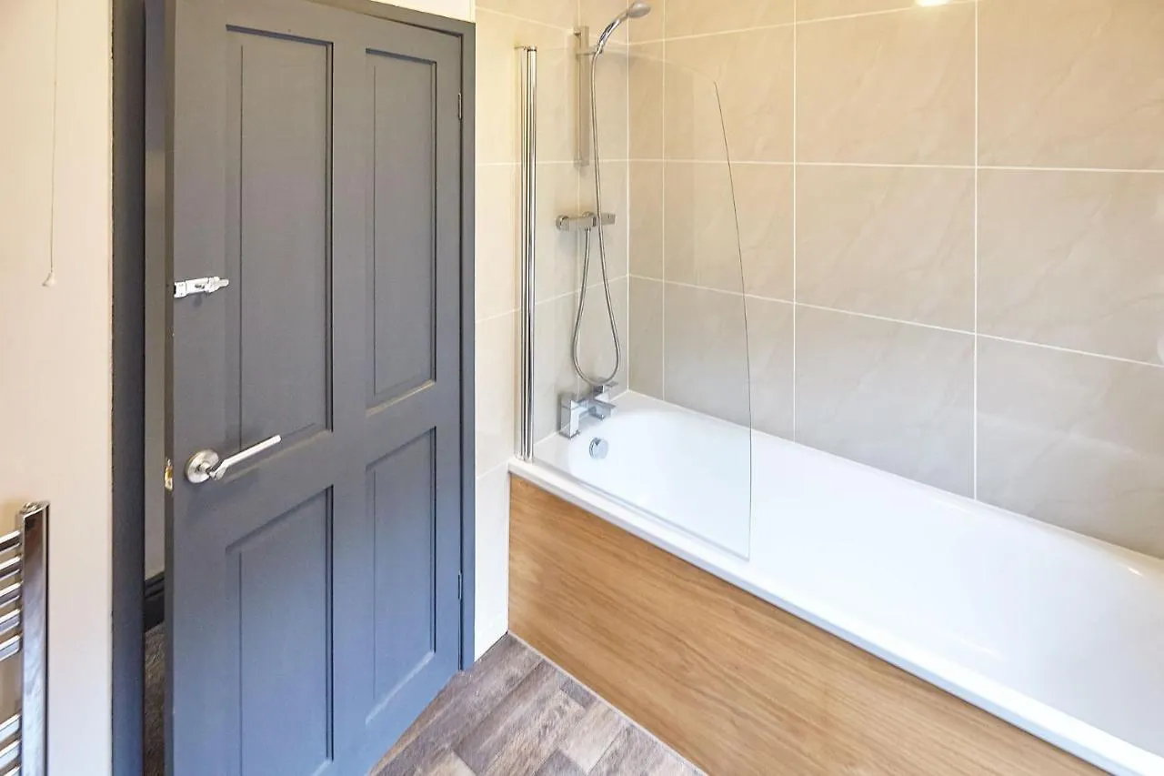 Queens Road 2 Bed Apartments Central Richmond  Richmond (North Yorkshire)
