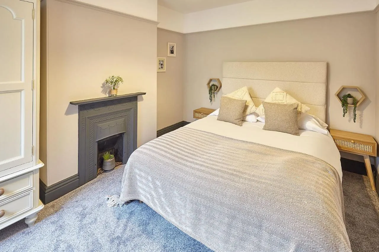 Queens Road 2 Bed Apartments Central Richmond Richmond (North Yorkshire)